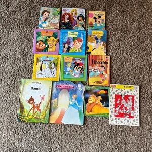 Disney Colorful Kids Book Set- 12 books and puzzle